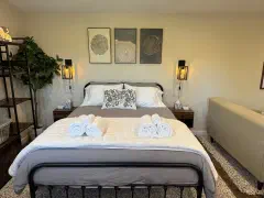 Cottage bedroom